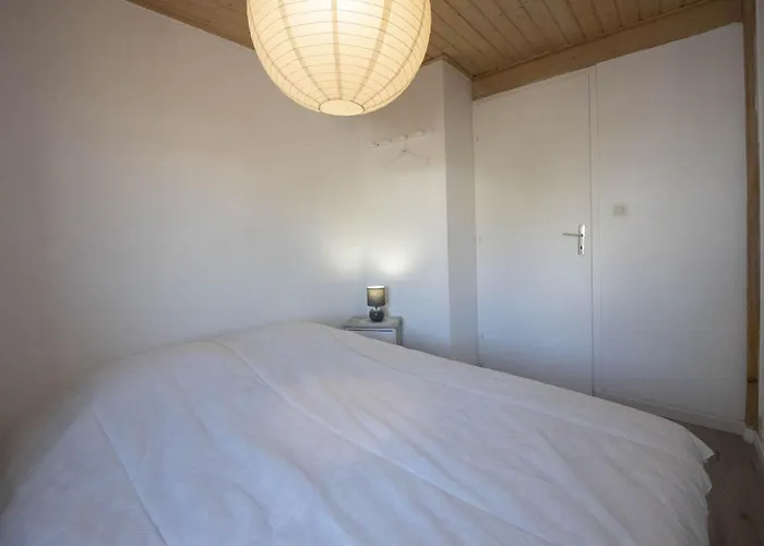 Maison Pour 4 Pers - Terrasse - 300m De La Holiday home *